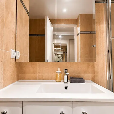 Quartier Latin Cozy 1 Bedroom With Netflix Apartmán